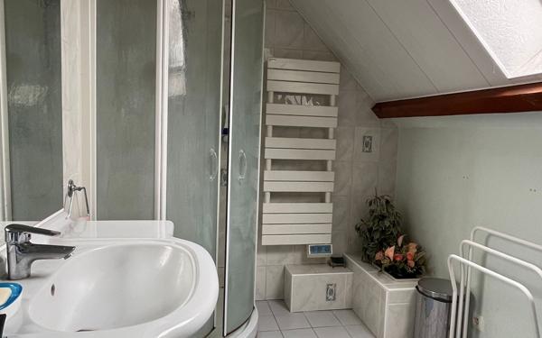 Maison à vendre    5 pièces •  Saint-Denis-en-Val