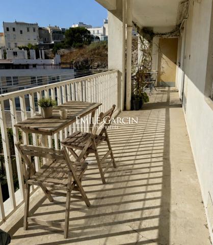 À vendre -  Appartement T2 d'environ 50m² avec vue mer spectaculaire - Marseille 7eme arrondissement (13007)