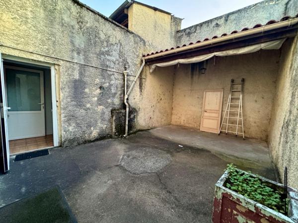 Maison de ville en pierre