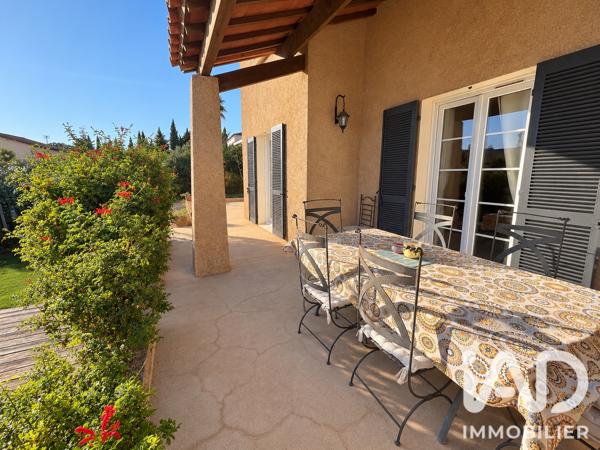 Maison à vendre 4 pièces 150 m² Hyères