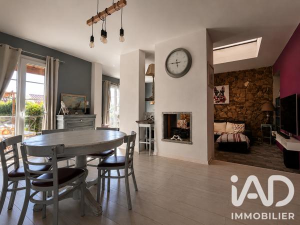 Maison à vendre 4 pièces 150 m² Hyères