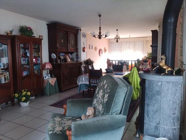 Ceyrat (63), VIAGER OCCUPE, maison de 132 m2 habitables sur 846 m2 de terrain