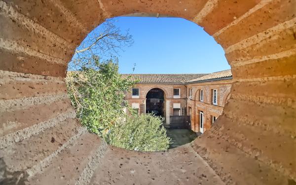 Maison à vendre    7 pièces •  Grisolles