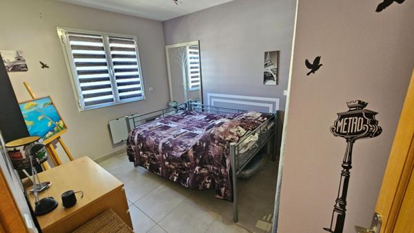 Villa contemporaine avec vue