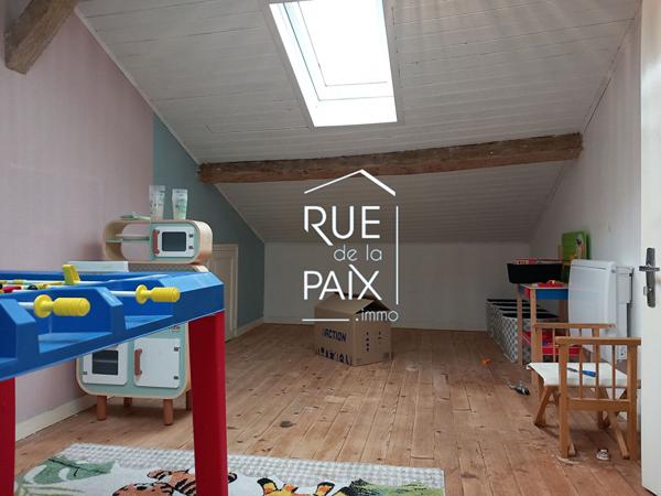 79600 SAINT LOUP LAMAIRE Maison 6 pièce(s) 141m2