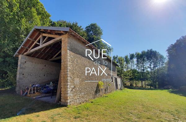 79600 SAINT LOUP LAMAIRE Maison 6 pièce(s) 141m2