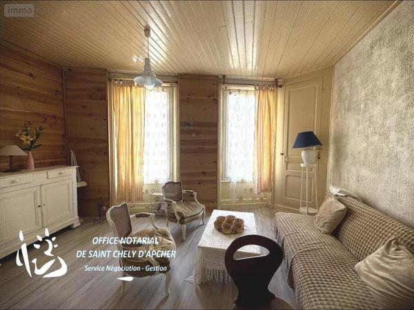 Appartement à louer à Saint-Chély-d'Apcher en Lozère (48200), ref : 48032-L89