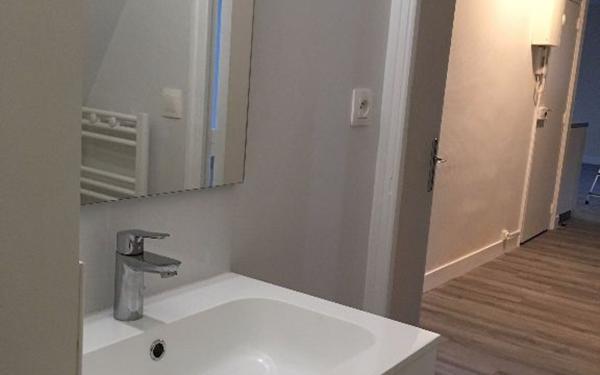 Appartement à louer    3 pièces •  Tours