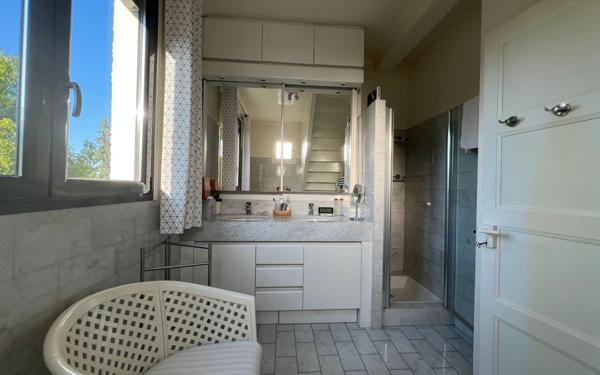 Maison à vendre    8 pièces •  Marly-le-Roi