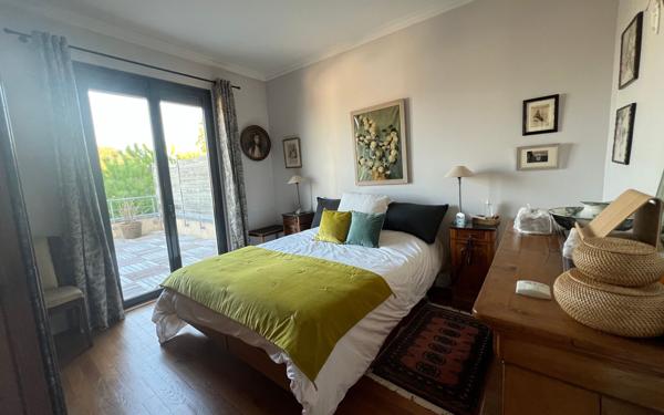 Maison à vendre    8 pièces •  Marly-le-Roi