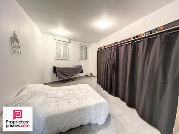 Rians Appartement rdc T2 62 m² loué refait à neuf