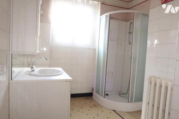 Landerneau, Maison 4 chambres et greniers aménageables