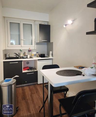 Appartement à vendre 1 pièce 27m² Cholet (49300)
