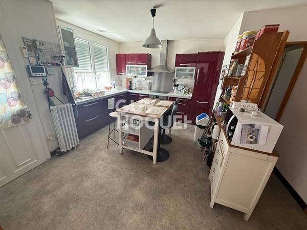Maison située à Veneux Les SablonS 5 pièce(s) 131 m2 avec 4 chambres dans un quartier calme et à proximité de la gare SNCF