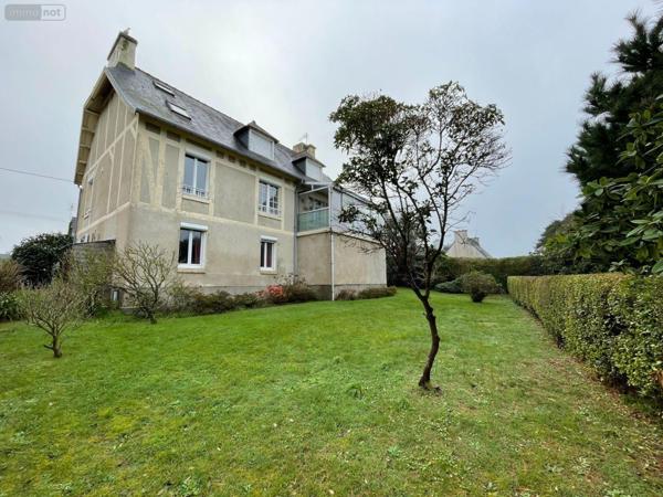 Maison individuelle à vendre à Carantec dans le Finistère (29660), ref : 24531   
Centre ville