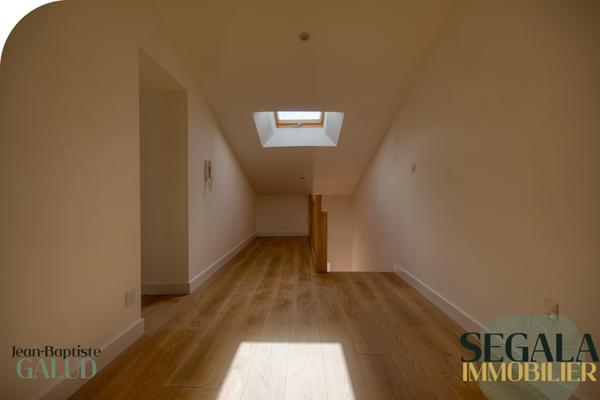 Carmaux (81400) Appartement T2 refait à neuf – dernier étage – jardin privé