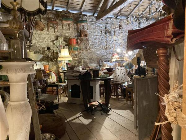 Grange à vendre |  Blond |  1 pièce | 150 m²