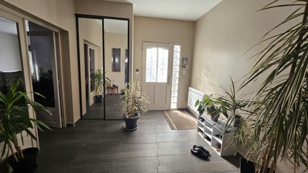 Maison à vendre |  Romorantin-Lanthenay |  8 pièces | 214 m²