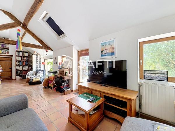 Maison familiale avec piscine à Châteauroux