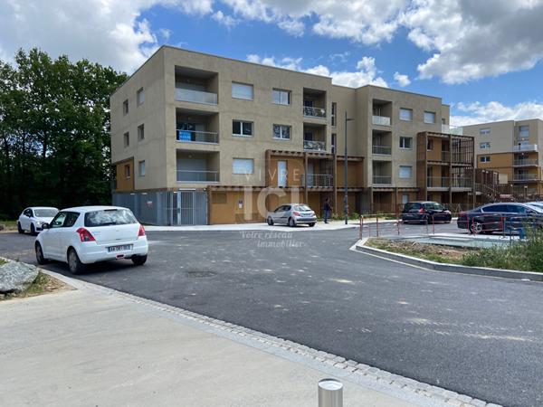 Appartement Nantes 1bis Pièce(s) 28.50 M2 - Balcon + Place De Parking