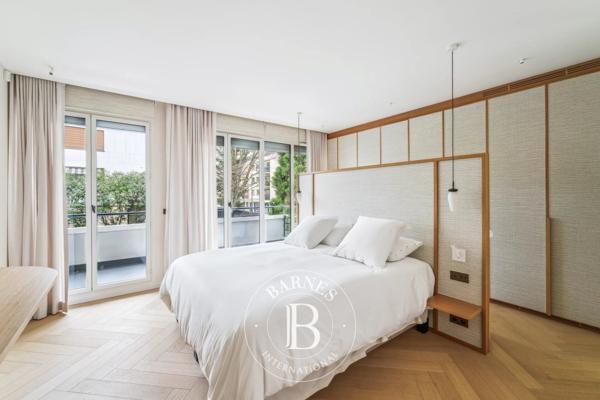Neuilly-sur-Seine, Appartement 4 Chambres -  211 m² à vendre