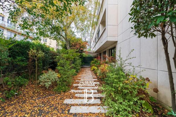 Neuilly-sur-Seine, Appartement 4 Chambres -  211 m² à vendre