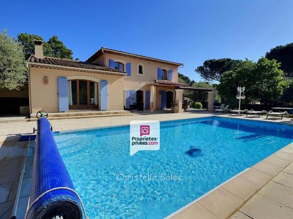 Maison d'architecte de 180 M2 Callian 8 pièce(s) PROCHE A8