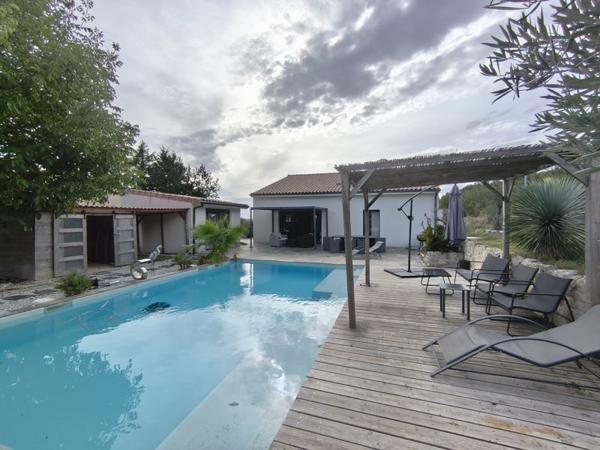 Maison à vendre |  Vélines |  5 pièces | 135 m²