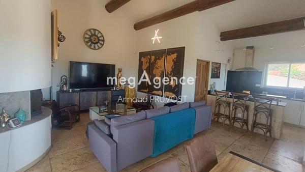 Maison à Arles, 13200 - 9 pièces 217m²