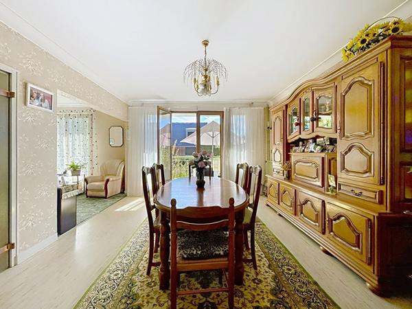 Maison 7 pièces – 148 m² environ à Saint-Grégoire (ref : 41331)