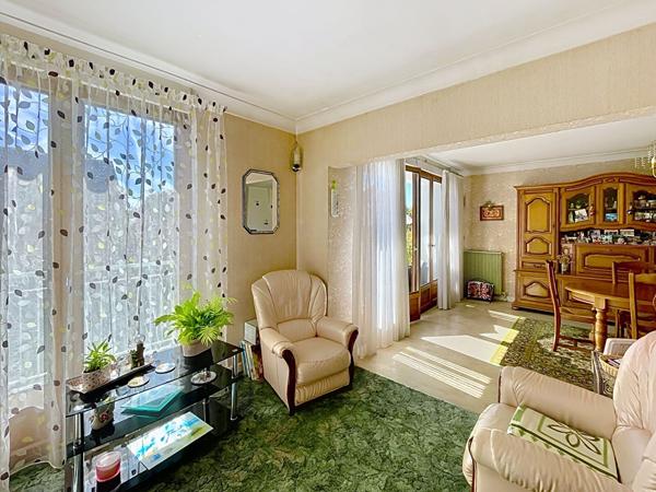 Maison 7 pièces – 148 m² environ à Saint-Grégoire (ref : 41331)