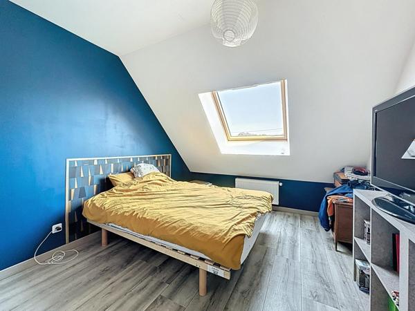 Maison récente 4 chambres avec garage à Teloché