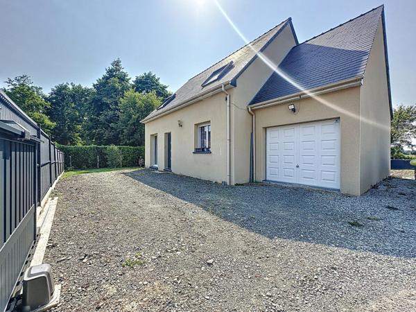 Maison récente 4 chambres avec garage à Teloché