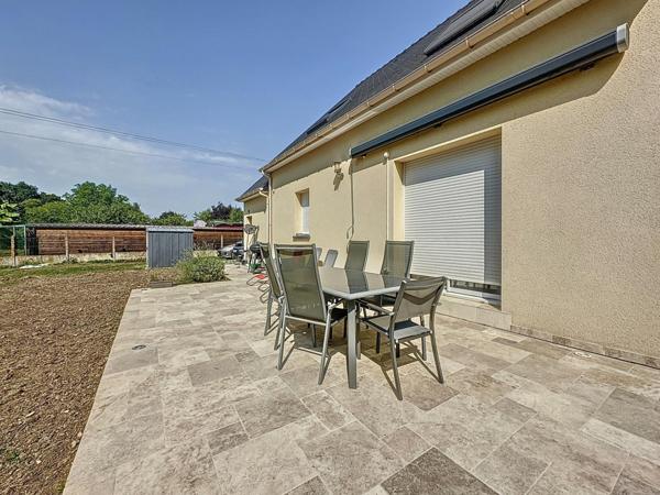 Maison récente 4 chambres avec garage à Teloché