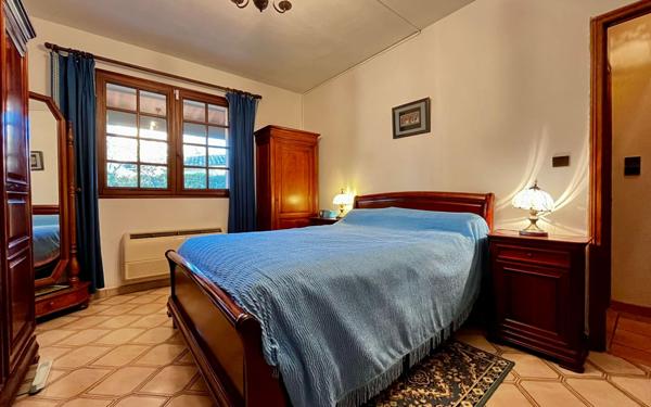 Maison à vendre    5 pièces •  Aix-en-Provence