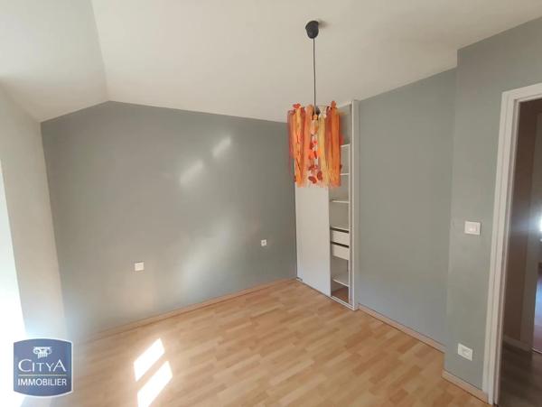 Maison à louer 5 pièces 95.46m² Anzême (23000)