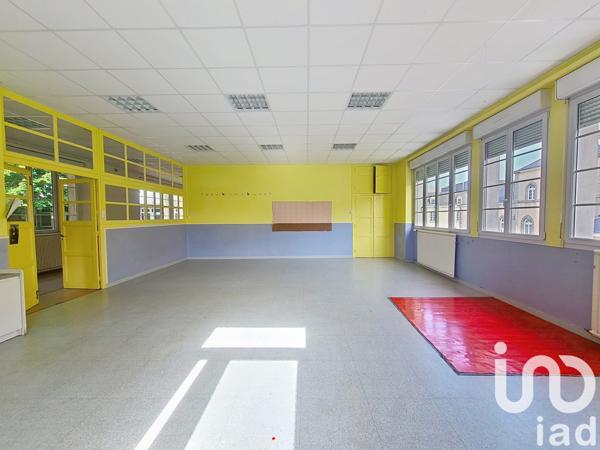 Immeuble à vendre 1 847 m² Mayenne