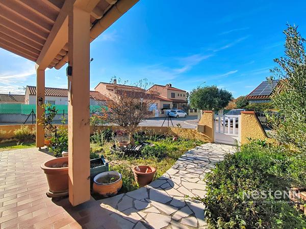 Maison plain pied, 3 faces, 82m² sur 312m² de parcelle