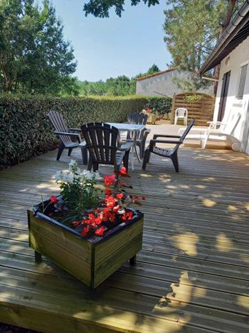 Location de vacances                                                      Maison
                        
                     4 pièces                      110 m2                     à Mimizan