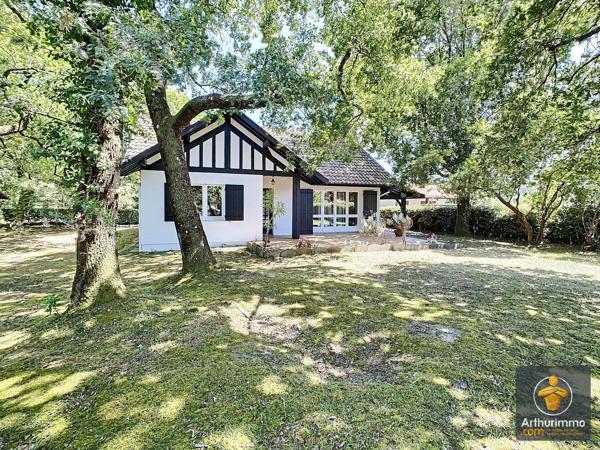 Location de vacances                                                      Maison
                        
                     4 pièces                      110 m2                     à Mimizan
