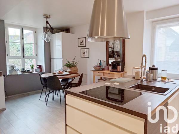 Maison à vendre 7 pièces 201 m² Saint-Clément