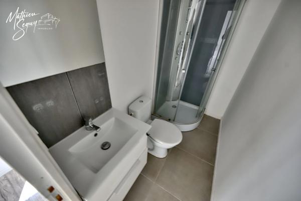 Ensemble immobilier pro/perso à St Genis Laval