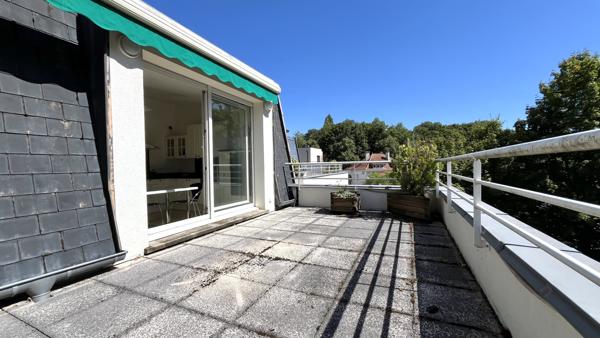 Metz (57000) A VENDRE - QUEULEU 5 PIÈCES 124M2 - ATTIQUE - TERRASSES