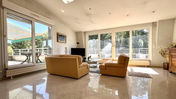 Metz (57000) A VENDRE - QUEULEU 5 PIÈCES 124M2 - ATTIQUE - TERRASSES