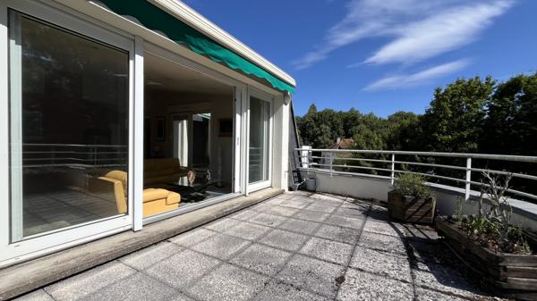 Metz (57000) A VENDRE - QUEULEU 5 PIÈCES 124M2 - ATTIQUE - TERRASSES