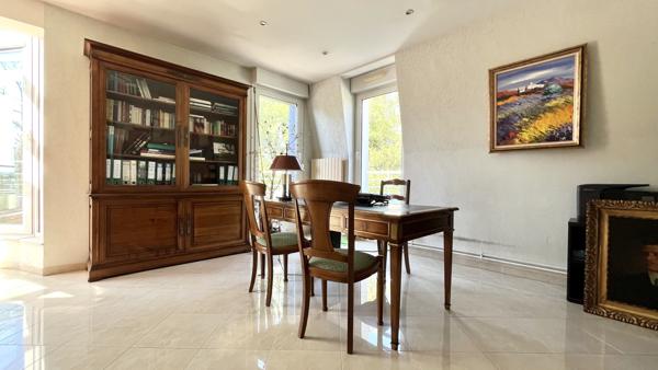 Metz (57000) A VENDRE - QUEULEU 5 PIÈCES 124M2 - ATTIQUE - TERRASSES