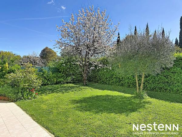 A vendre Maison Auch 5 pièces 136 m2 avec garage et jardin clôturé