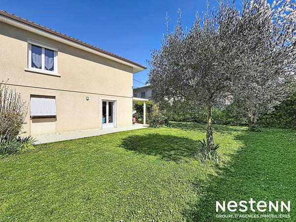 A vendre Maison Auch 5 pièces 136 m2 avec garage et jardin clôturé