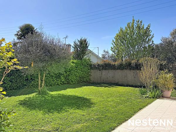 A vendre Maison Auch 5 pièces 136 m2 avec garage et jardin clôturé