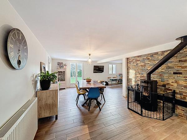 A vendre Maison Auch 5 pièces 136 m2 avec garage et jardin clôturé
